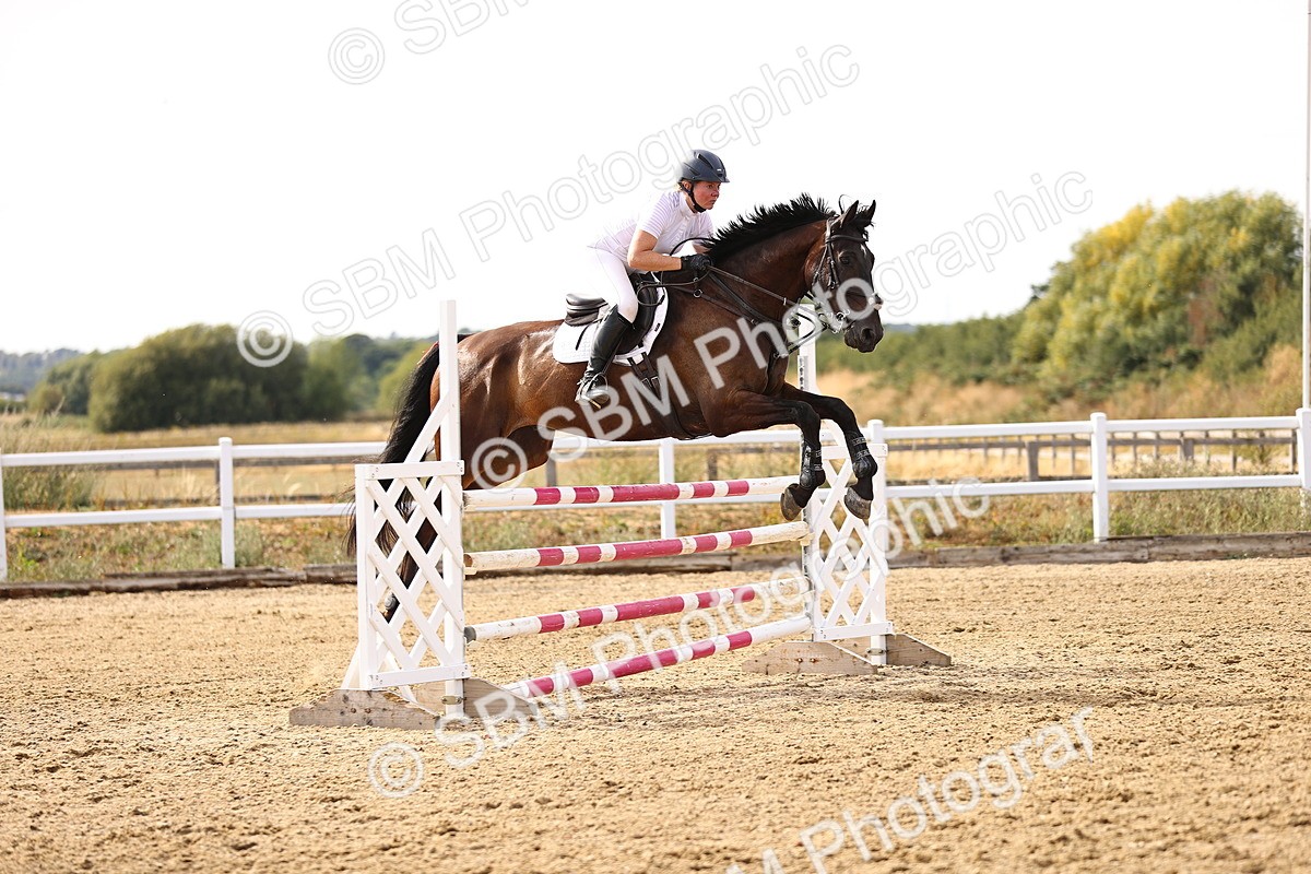 SBM_001717 - Class 6 - Senior Newcomers 1.10m