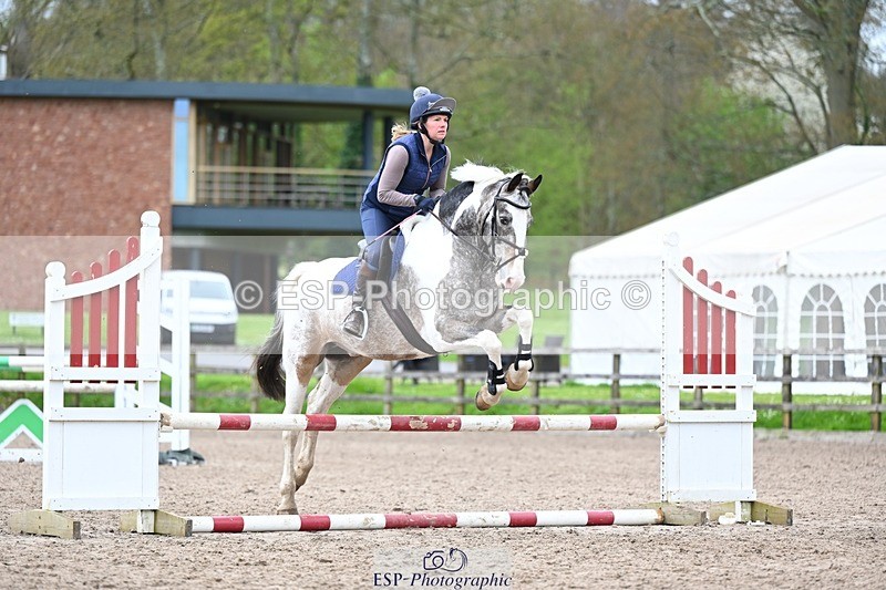 240411-135438-00429 - Group 3 SJ