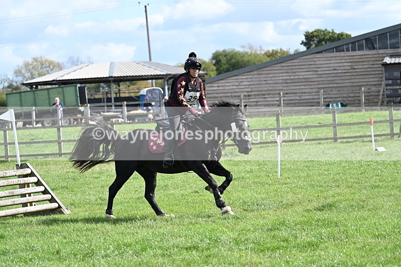 WJ7_0699 - Time 13:30 to 13:54