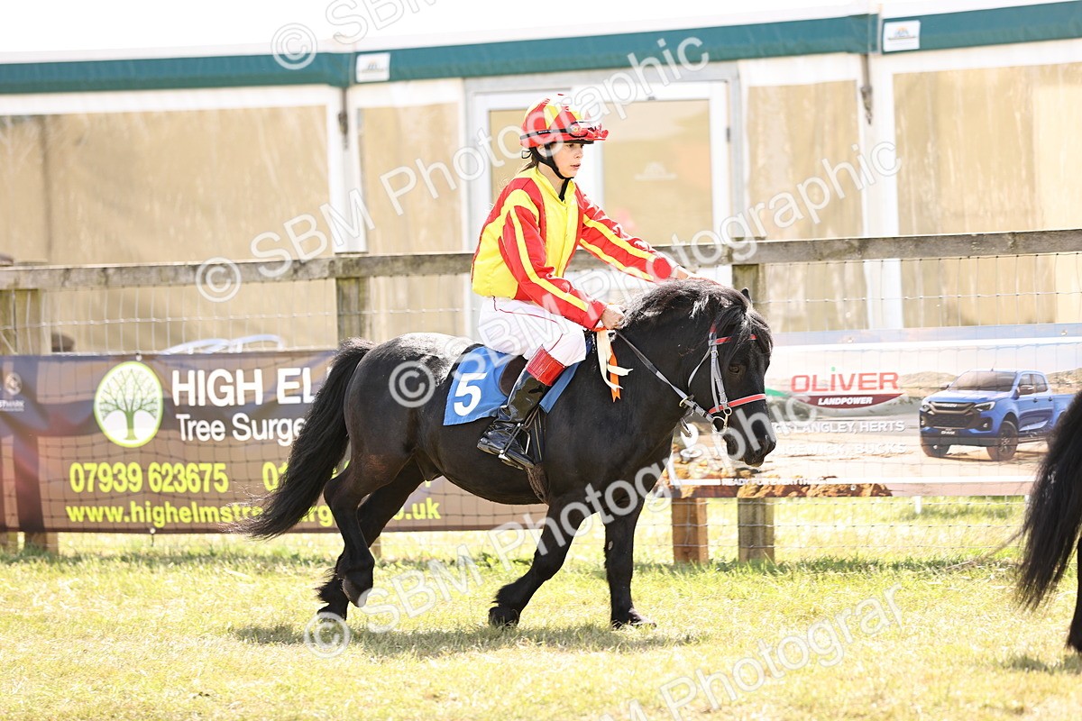 SBM_16799 - Dinky Derby