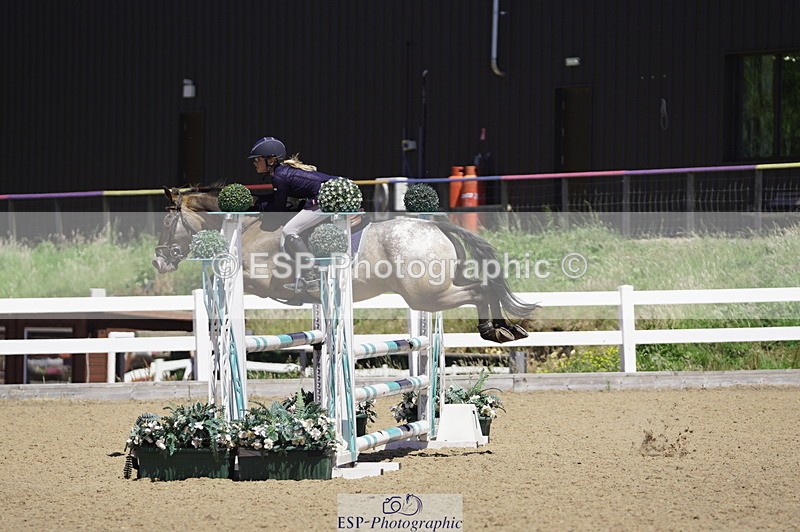 230624A-131708-01553 - Cls 24 Pony Discovery & 90cm Open