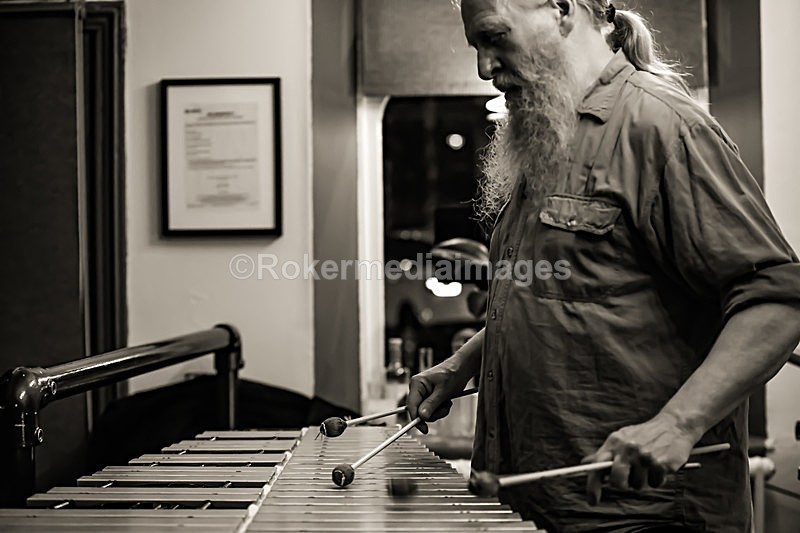  - Roger Beaujolais Italian Trio