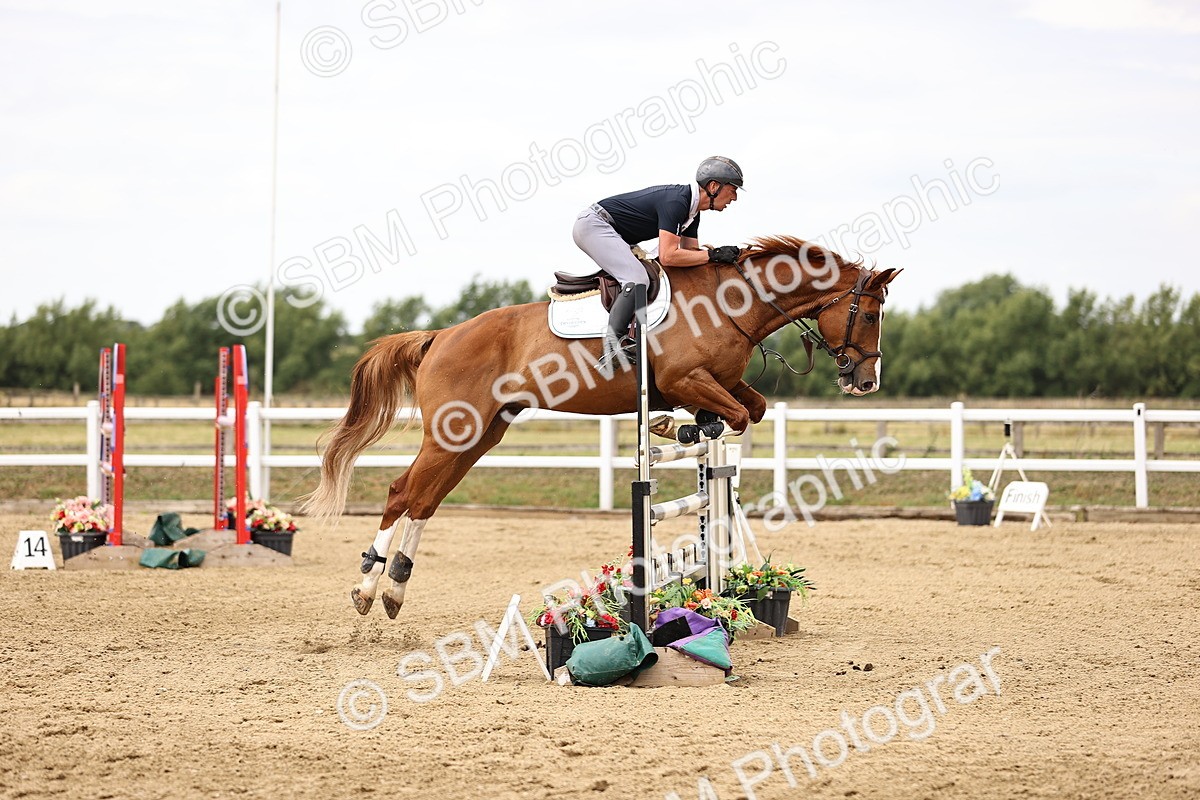 SBM_010463 - Class 9 - Senior Foxhunter - 1.20m Open