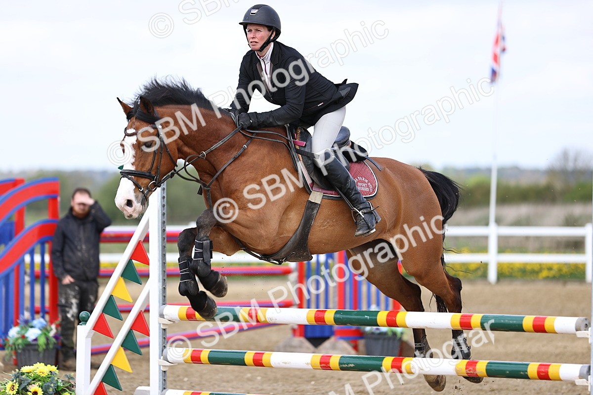SBM_5228 - Class 9 - Senior British Novice - 90cm