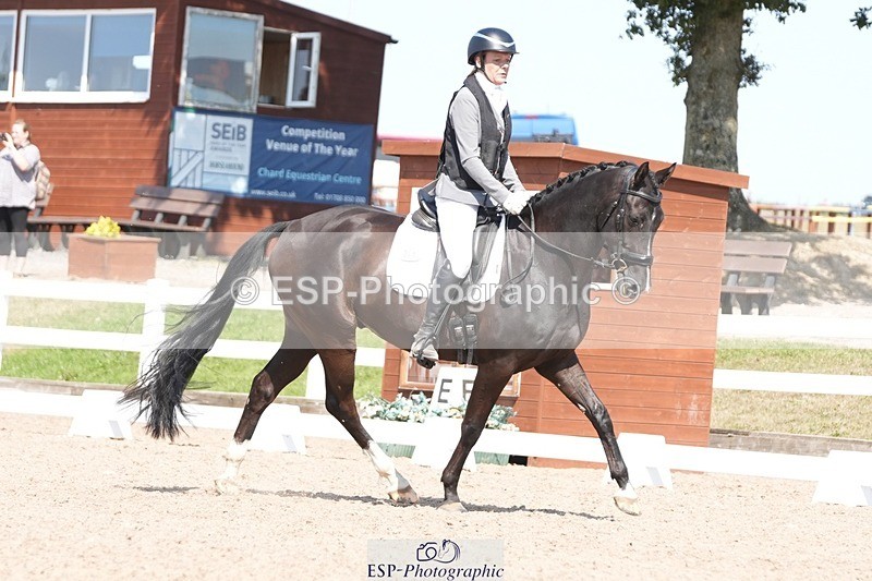 250817-150613-10811 - 201-Clare.WattsMSJ.Chain.Reaction