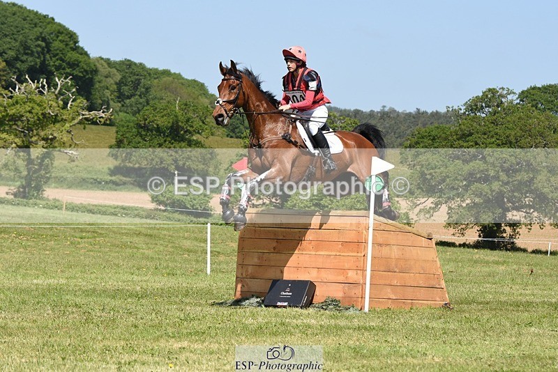 230527-111324-08812 - 304-MADFORD_LAW-Anna_Johannson-XC