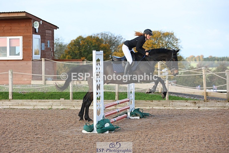 251025-100558-00792 - Cls 21+22 Club and Schools 60cm