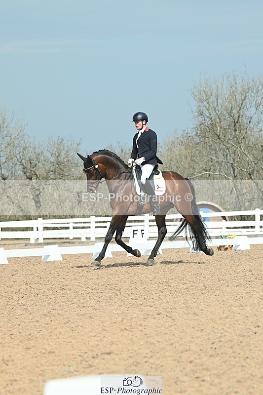 250403-104037-01531 - 048-Angus.Corrie-Deane-Maigret.VD.Watermolen