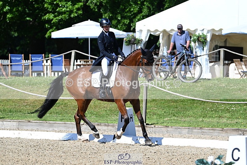 250522A-095509-02776 - A-009-Clementine.Crosthwaite.Eyre-LYJADOR