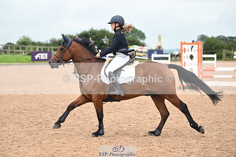 240907A-123934-01708 - Cls 3 Pony Medium Team 80cm & 90cm