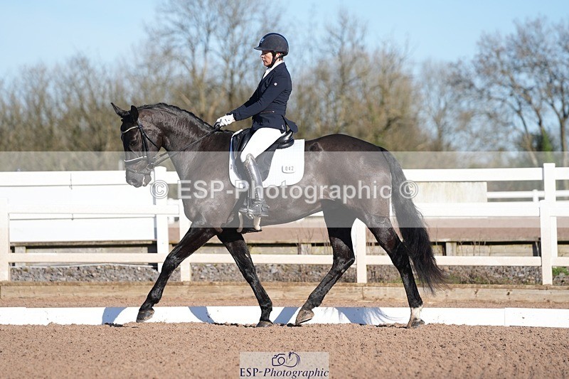 260214-103903-03601 - 042-Melissa.Lister