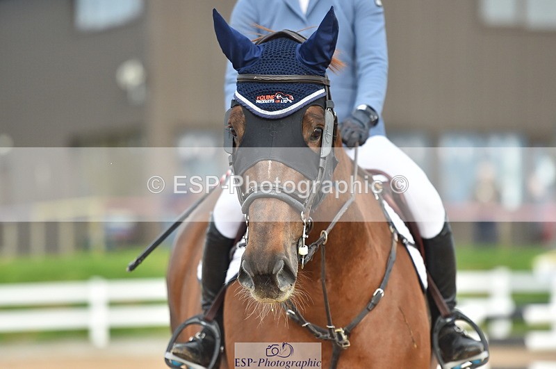 231111A-124048-01926 - Cls 12 Newcomers & 1.10m Open