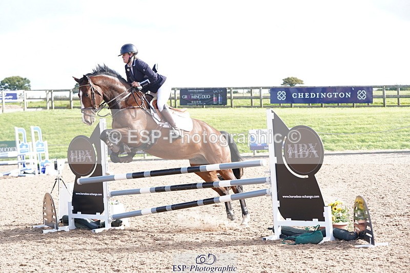 241005A-111006-04506 - SAT Cls 9 Snr Discovery &1m Open