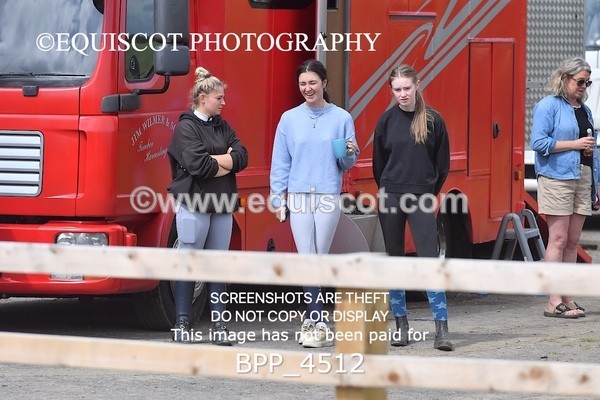 BPP_4512 - CLASS 13 SUN Senior Discovery/ 1m Open