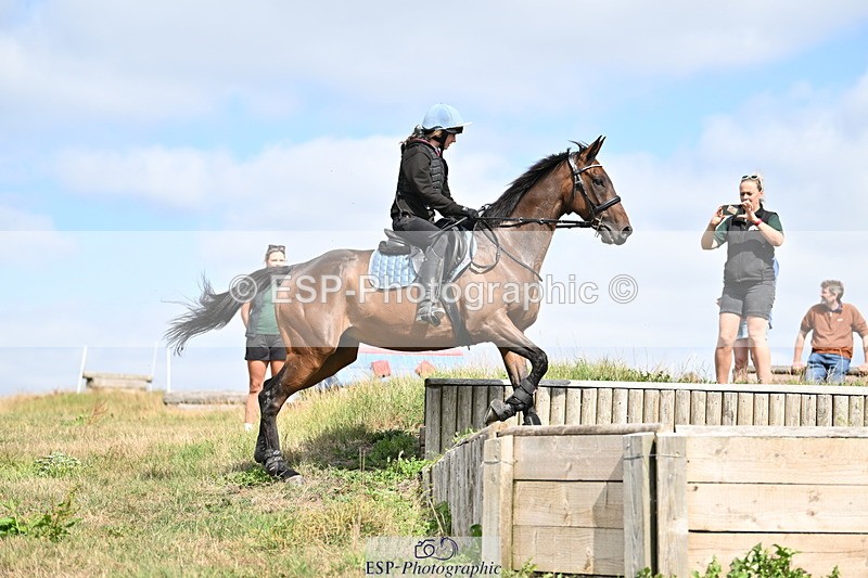 250821B-113719-00076 - Group A - Emily