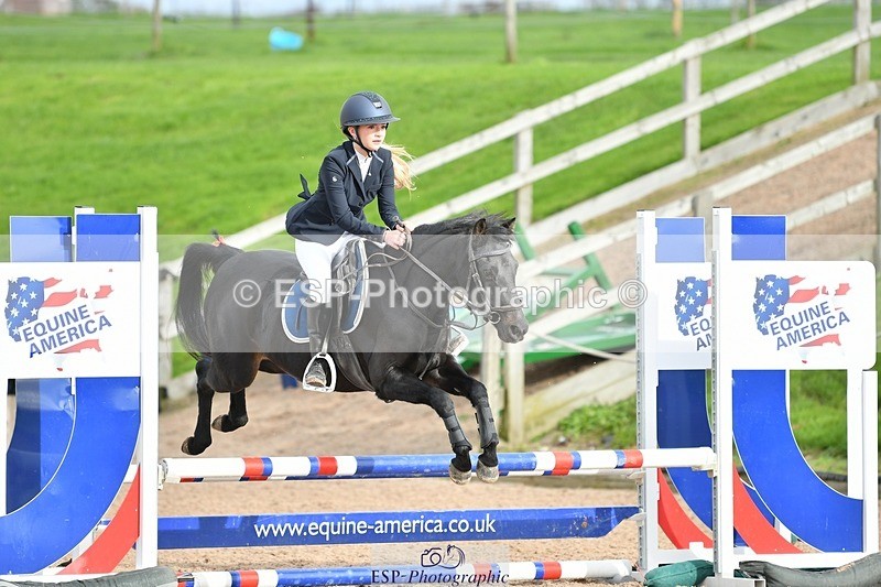 251026-110130-02212 - Cls 21+22 70cm Club and Schools