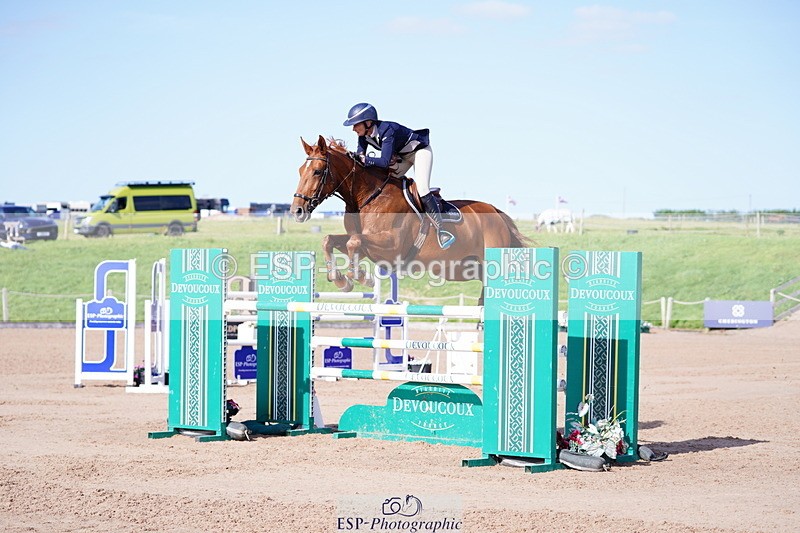 240803A-170806-09473 - Cls 33 National 1.40m Open