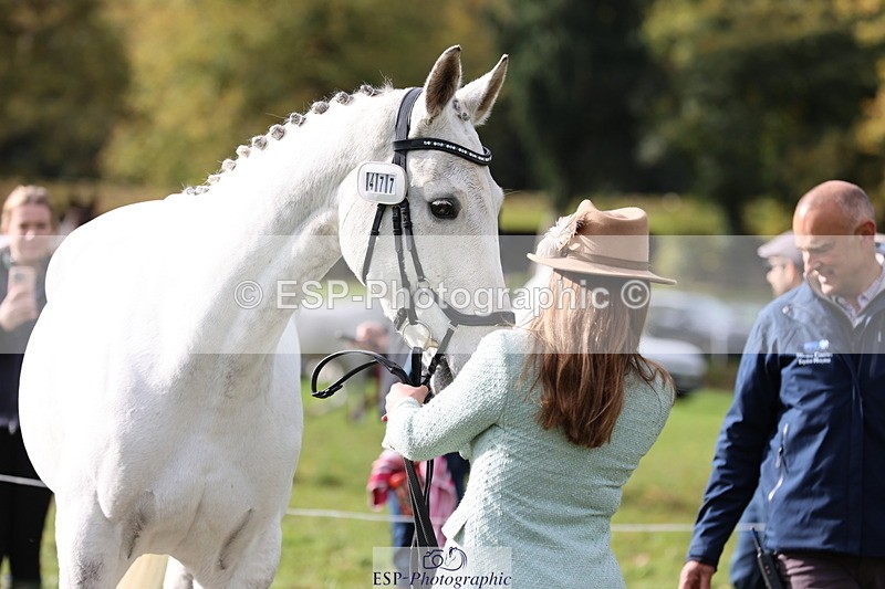 251026A-120410-25860 - F-477-Ella.Weeks