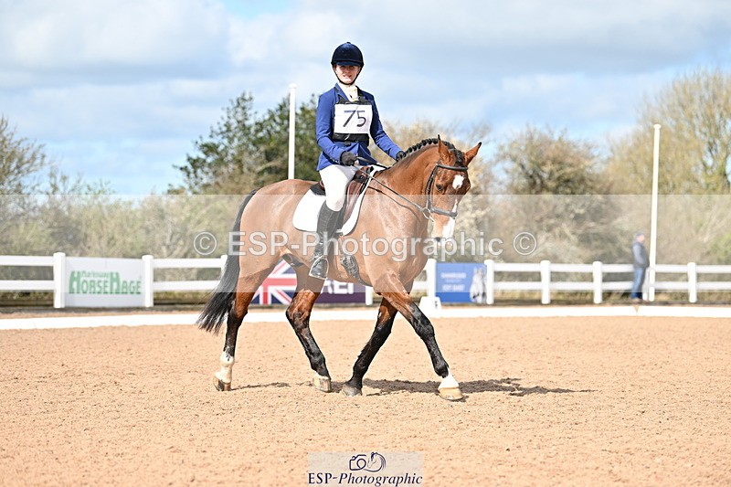 240324A-121925-02220 - Novice 28, 12.15 to 13.00