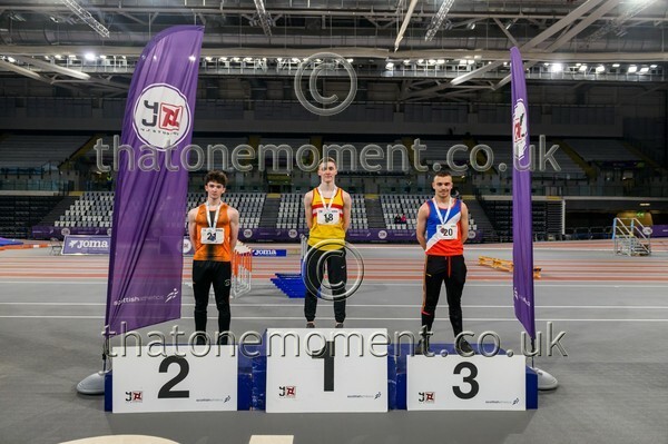 Age26SUN-811774 - Medals