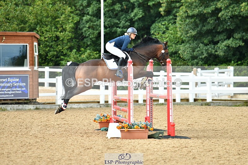 230813A-101926-11400 - Cls 40 A&B Senior Discovery & 1m Open