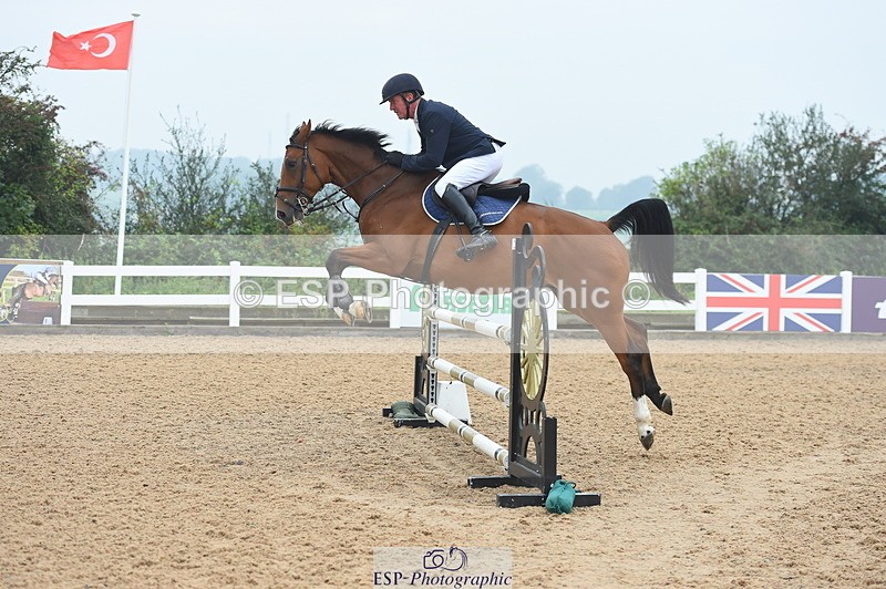 230916A-133902-04463 - Cls 23 Snr Discovery & 1m Open