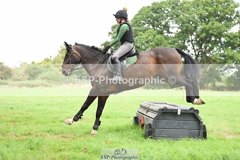 230817-151940-02348 - Kay's 2nd Group - XC