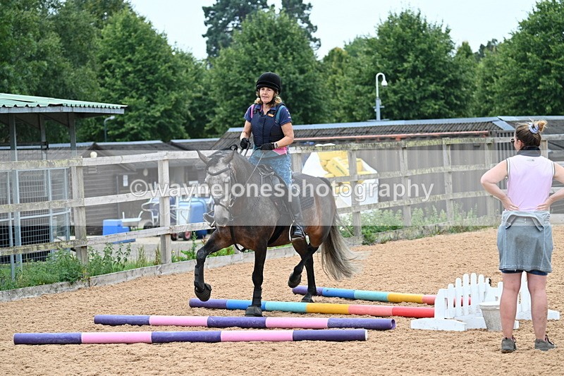 WJ7_7743 - Poles 10:00am