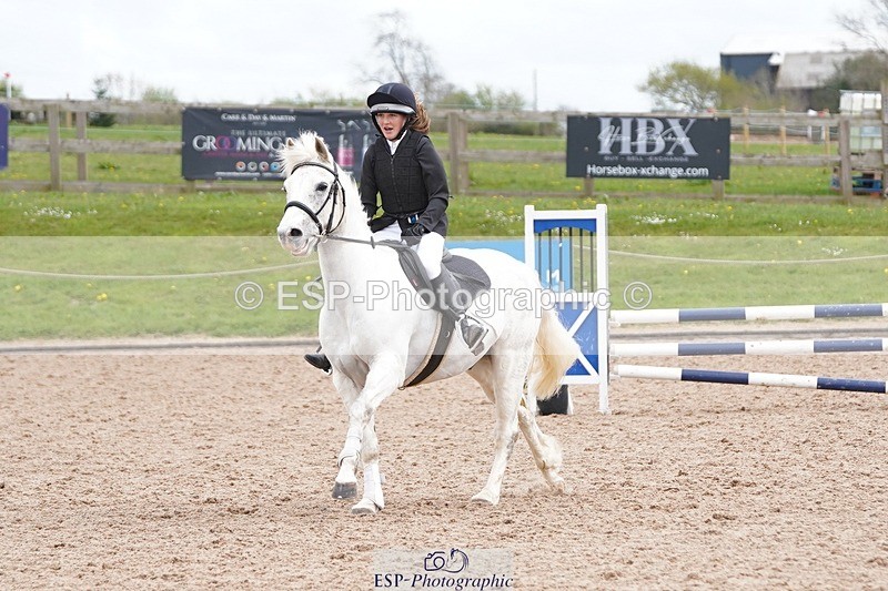 250414-133930-00971 - 80cm Round 2