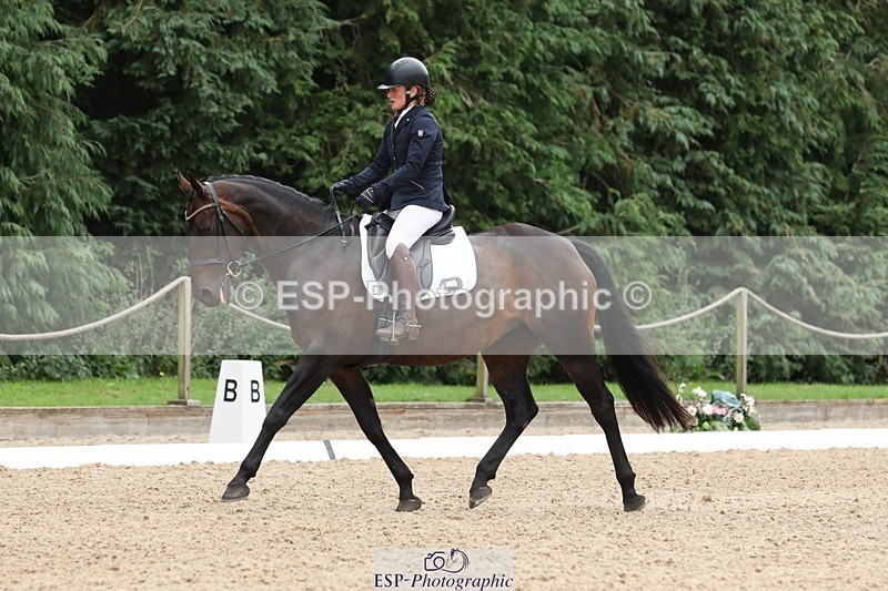 240810-140640-03565 - 131-Georgina.Young-Minuet1v