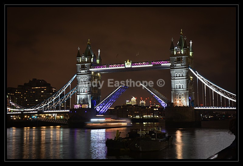 London 2018 LR-10a - London Town by Night  (and a bit of day!)