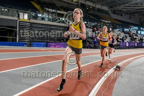 AgeInd25SAT-922610 - Track Female Set Two