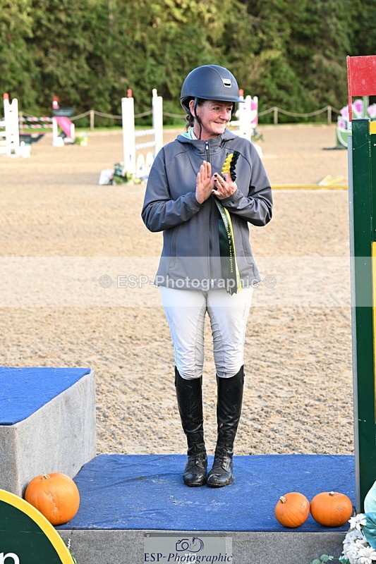 251024A-164606-15195 - 3 Star Presentations