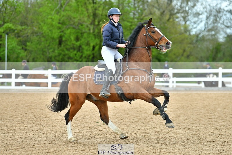 230507A-124057-07821 - Cls 42 95cm Amateur Quali