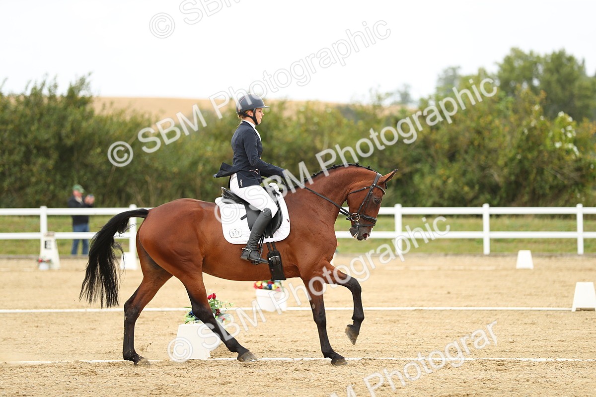 SBM_017674 - Class 13 - Novice 23 - 14.27-15.16