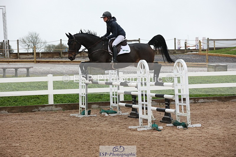 231112A-131554-04360 - Cls 20 Newcomers & 1.10m Open