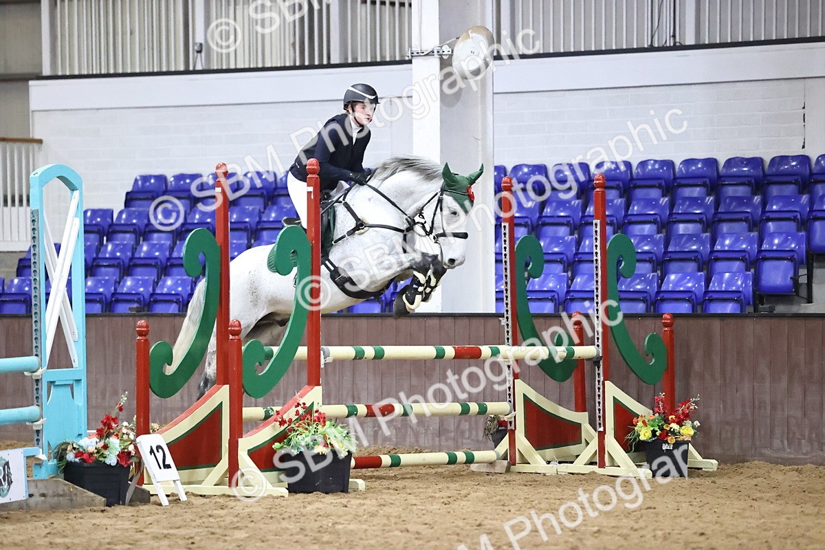 SBM_002751_Class 8 - Senior British Novice - 90cm Open - Victoria