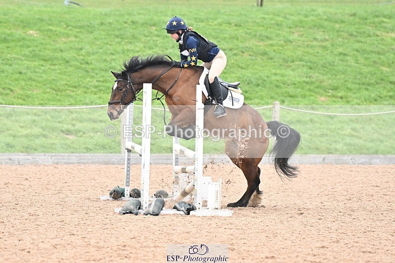 250118-113500-00750 - Cls 2 A&B 80cm 10.45 to 11.40