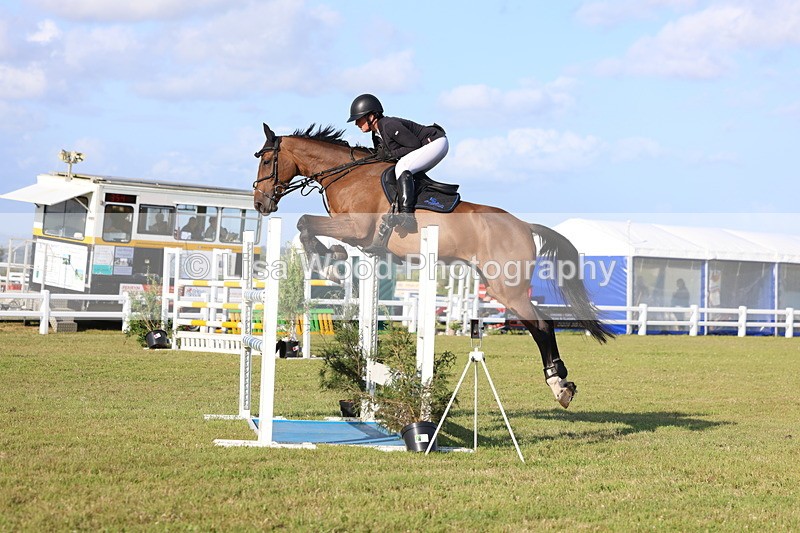 3E7A4524 - Class C: Showjumping Senior Foxhunter