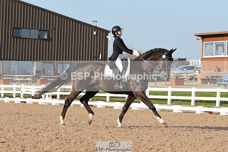 250404-181220-08237 - 132-Marie-Ayesha.Barilits-Gupta-Rob.Roy.II