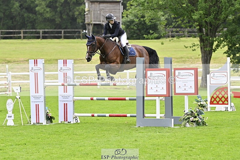 250613A-115152-00801 - Cls 2 Snr 1.15m Members Cup