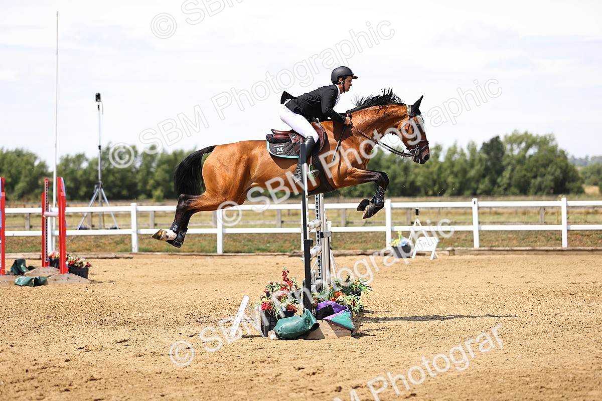 SBM_010204 - Class 9 - Senior Foxhunter - 1.20m Open