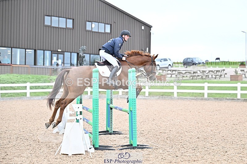 251015-102822-00034 - Cls 1 British Novice and 90cm Open