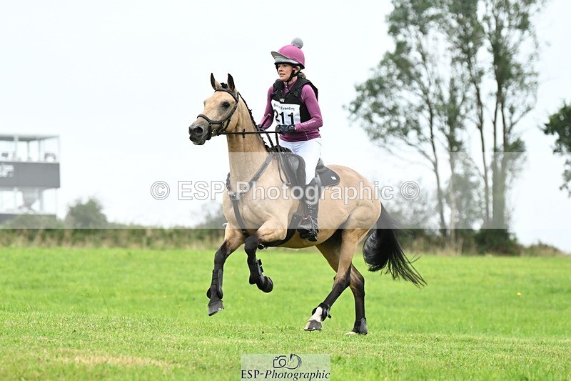 240831A-152201-04843 - 211-Fiona.Lewis-BALLYANNY.BUTTONS