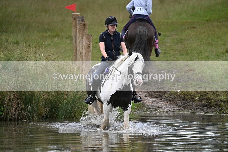 WJ7_2533 - Time at Water 11:14 to 11:36