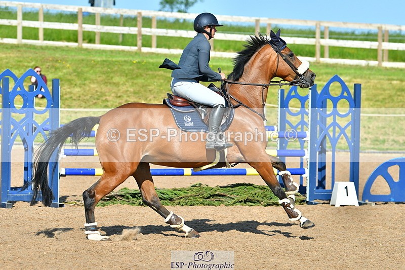 230527A-170850-05503 - Cls 20 Chard 1.10m Speed Derby