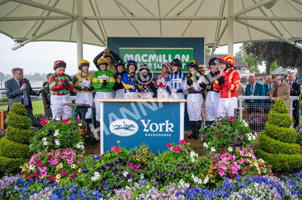 150624-L-Macmillan Ride Of Their Lives-4347 - 12.30pm Macmillan Ride of Their Lives