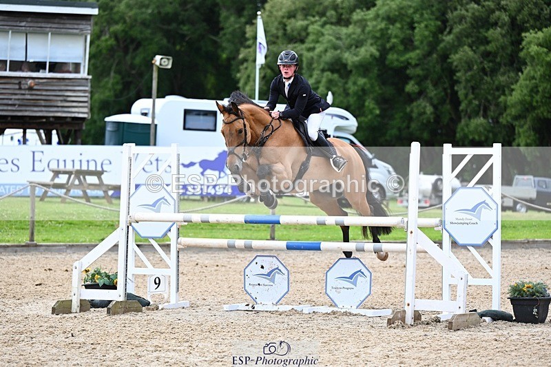 240706-181334-17656 - Cls 39 1.05m Amateur Quali and Open