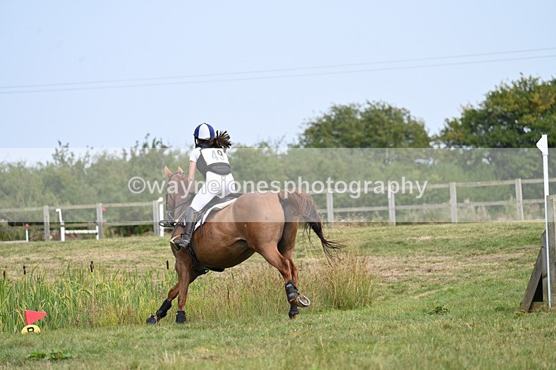WJ7_8134 - 80cm XC Time 15:26 to 15:43