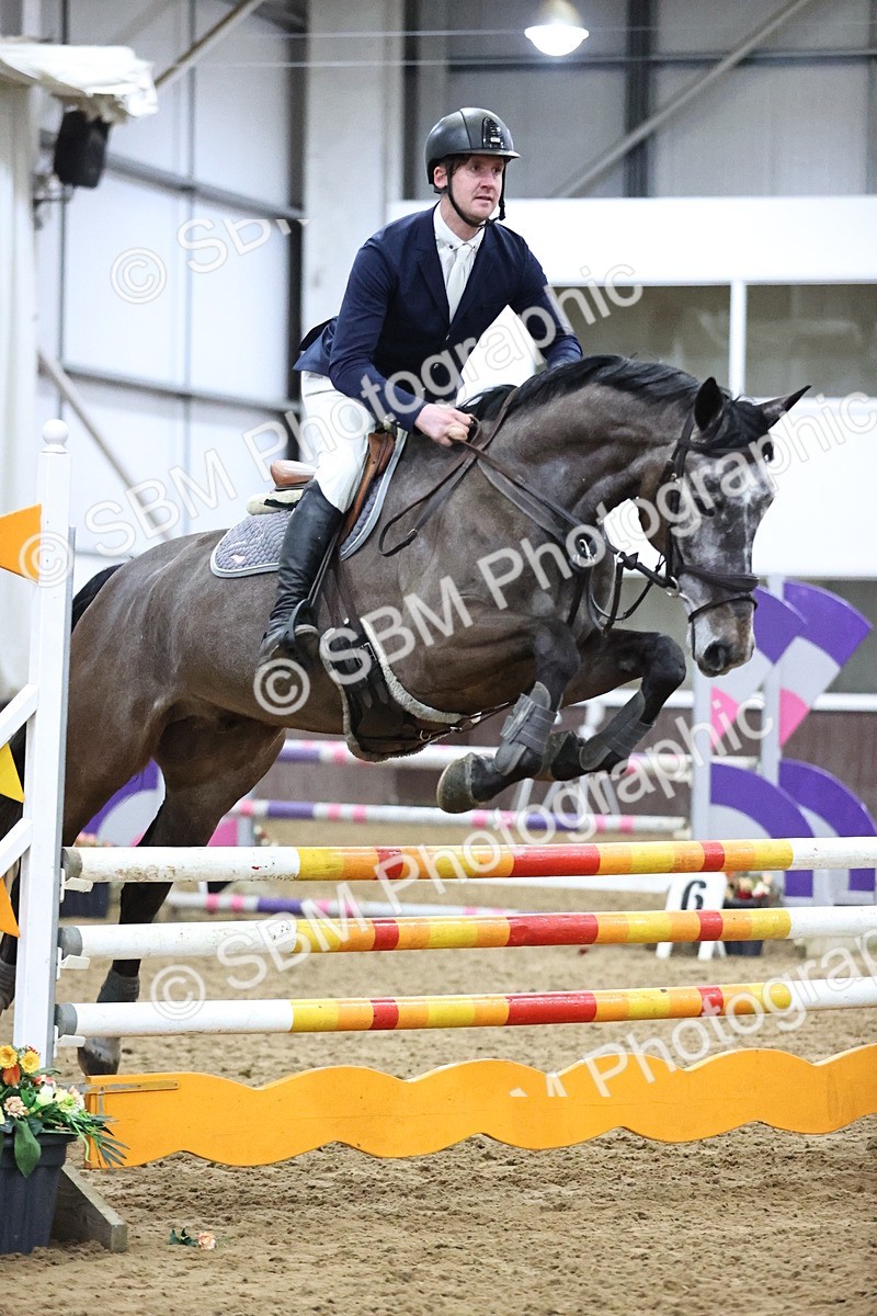 SBM_2368 - Class 8 - Nupafeed Supplements Senior Discovery/ 1m Open